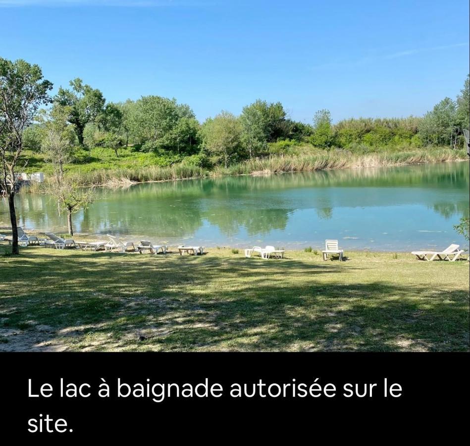 La Paillote De Claire Hotell La Roque-d'Antheron Exteriör bild